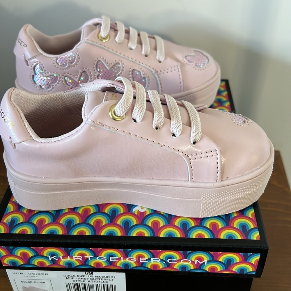 Kurt Geiger London Toddler's Mini Laney Butterfly Sneaker in Blush - Picture 5 of 11